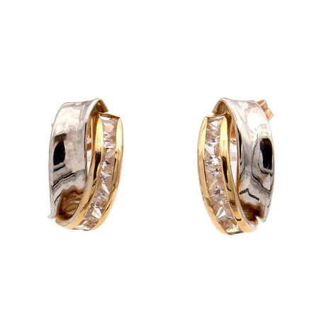 Kivikorvakorut, korkeus 13mm, leveys 6mm, 585br,  Paino: 1,2 g