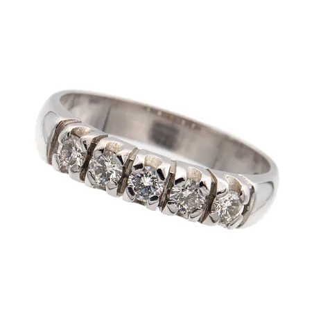 Timanttisormus 5xn.0.08ct, koko 17, 585 valkokulta,  Paino: 4,3 g