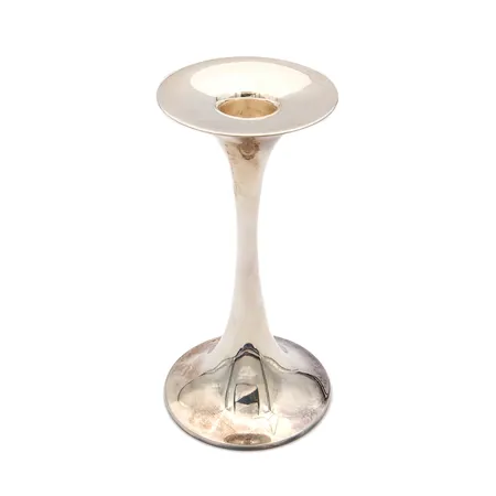 Kynttilänjalka Trumpetti, Tapio Wirkkala, korkeus 145mm, logo-kaiverrus, alkuperäinen laatikko, 830br, Paino: 165,3 g