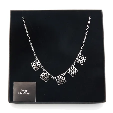 Kaulakoru, Pitsi, desing Liisa Vitali, pituus 47cm, 925 Paino: 11,8 g