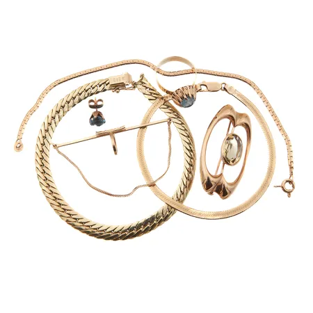 Koruja osa viallisia, 585br, Paino: 23,1 g