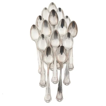 15 kahvilusikkaa, pituus 120mm, kaiverrettuja, 830, Paino: 193,2 g