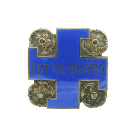 Jäsenmerkki, Lotta-Svärd, mitat 27x27mm, numeroitu 70872, tekijänleima OL (Oy Osk. Lindroos Ab), vuodelta 1936, 813, Paino: 9,6 g