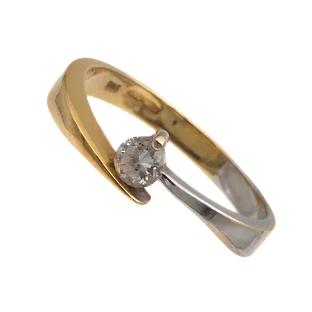 Kivisormus, koko 19, 585br kelta- ja valkokulta, Paino: 3,1 g