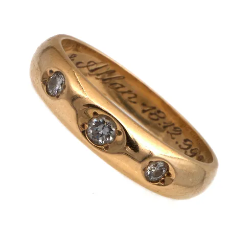 Timanttisormus 1xn.0.04ct 2xn.0.02ct, koko 17½, kaiverrettu, 585, Paino: 3,6 g