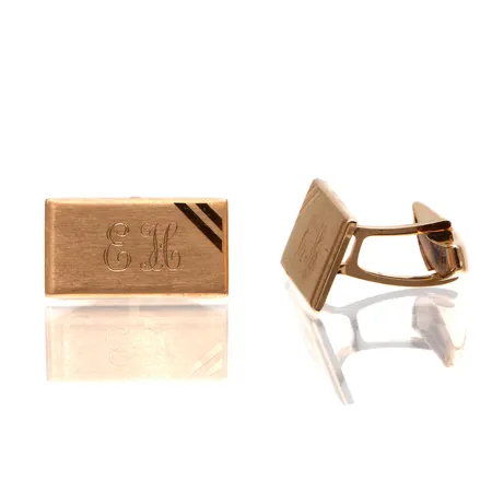 Kalvosinnapit, mitat 10x17mm, kaiverrettu, 585, Paino: 3,7 g