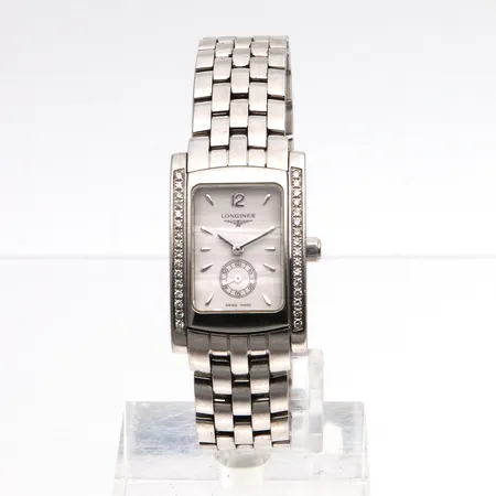 Teräsrannekello Longines timanteilla 32xn.0.01ct, L5.155.0, Dolcevita, S:N 29789605, mitat 24.5x 19.8mm, rannekkeen pituus 175mm, Quartz: paristo loppu