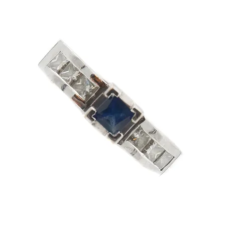 Timanttikivisormus 6xn.0.05ct, koko 16½, valkokultaa, 585br,  Paino: 6 g