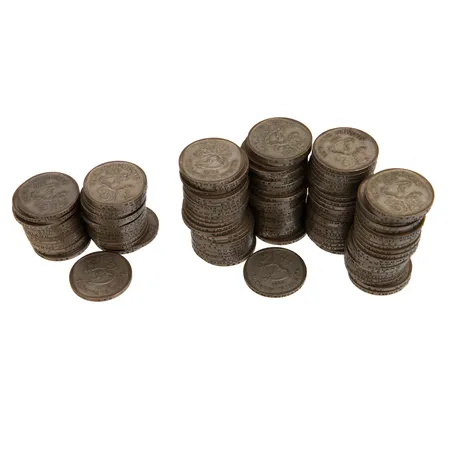 129 kolikkoa "1 markka", vuosilta 1966-1967, 350h,  Paino: 825,7 g