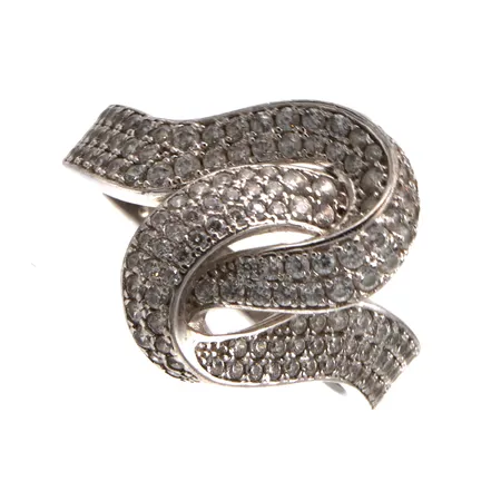 Kivisormus, koko 17¼, 925br,  Paino: 4,2 g