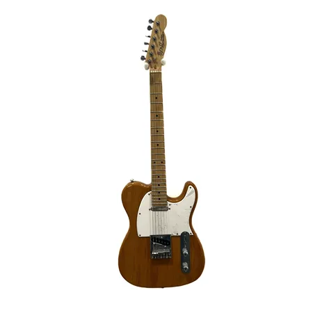 Sähkökitara, J & D Telecaster, serial. WSM1704A04.0522, kytkimen nuppi puuttuu, viallinen kova laukku Paino: 0 g Ei lähetetä