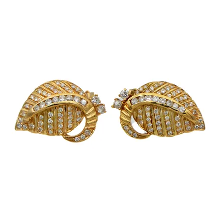 Timanttikorvakorut 4xn.0.05ct 16xn.0.04ct 6xn.0.01-0.02ct 84xn.0.005ct, korkeus 25mm, 750,  Paino: 11,2 g