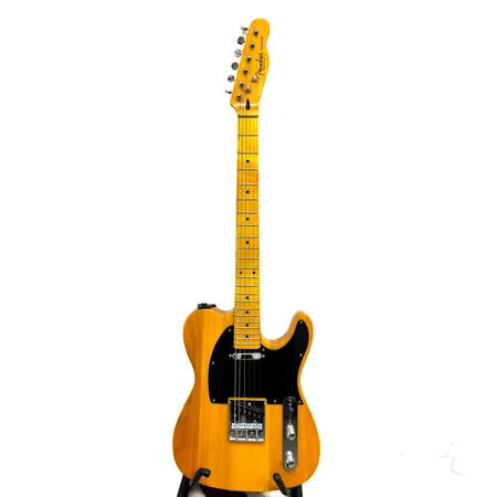 Sähkökitara Fender Telecaster, Corona California, US19026067, Made in USA, Thomann kova kantolaukku. Ei lähetetä