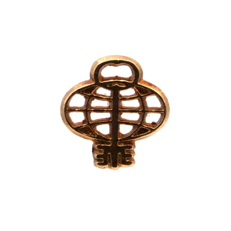 Kultainen SYP- pinssi, korkeus 10mm, tausta metallia, 585br,  Paino: 1,2 g