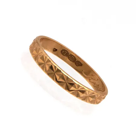 Kuvioitu sormus, kaiverrettu, koko 17, 750, Paino: 1,9 g