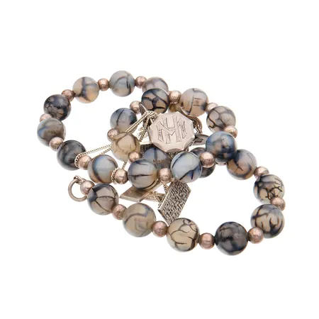 Viallisia hopeakoruja, osa kaiverrettuja, 813-925br, Paino: 87,9 g