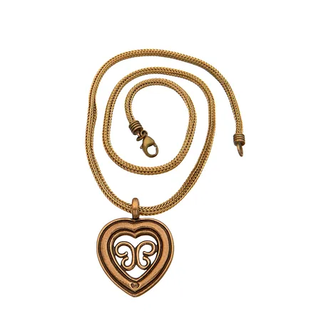 Kaulakoru Kalevala, Utajärven sydän, ketjun pituus 44cm, riipuksen korkeus 34mm, ketju viallinen, pronssia.