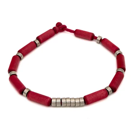 Kaulakoru, Aarikka, pituus n.60cm, puuta ja metallia