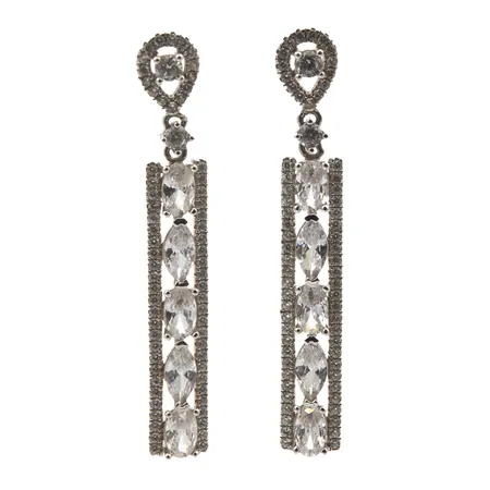 Kivikorvakorut, korkeus 40mm, toinen tausta puuttuu, Paino: 4,2 g