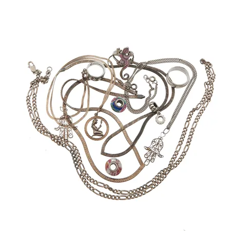 Hopeakoruja, osa viallisia, 925br, Paino: 67,1 g