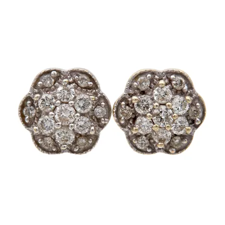 Timanttikorvakorut 2xn.0.02ct 12xn.0.01ct 12xn.0.005ct, Ø 7mm, 375 valkokulta, Paino: 1,6 g