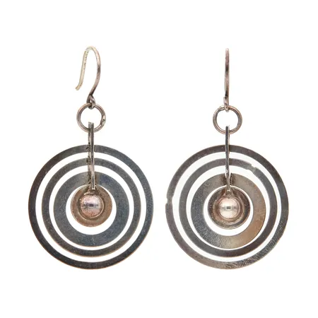 Korvakorut, Hopeakuu, design Tapio Wirkkala, korkeus 50mm, Ø 28mm, vuodelta 1972, rasia, 925, Paino: 6 g