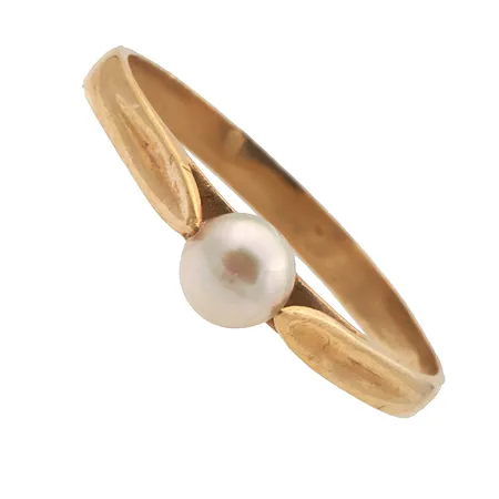 Viallinen helmisormus, 750br,  Paino: 1,4 g