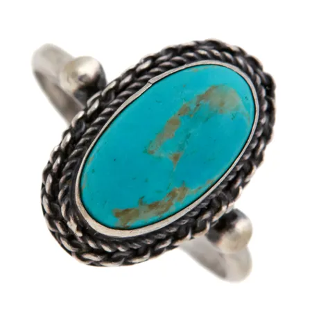 Kivisormus, koko 17, 800br, Paino: 2,3 g