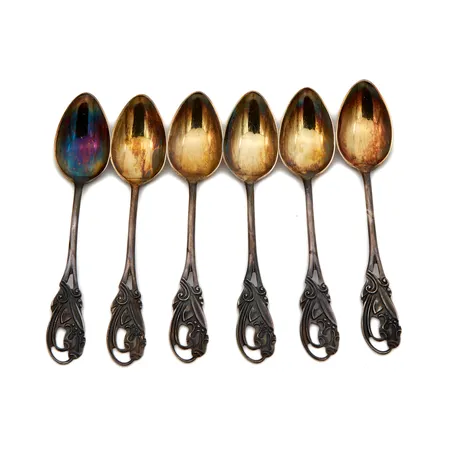 Kuusi kahvilusikkaa, kaiverrettu, Kielo, pituus 115mm, 813, Paino: 59,9 g