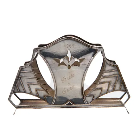 Servettiteline, mitat 60x110mm, kaiverrettu, vuodelta 1964, 813, Paino: 66,2 g