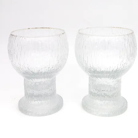 Kaksi olutlasia, Iittala, Kekkerit Ölkky, design Timo Sarpanevan, korkeus 130mm 