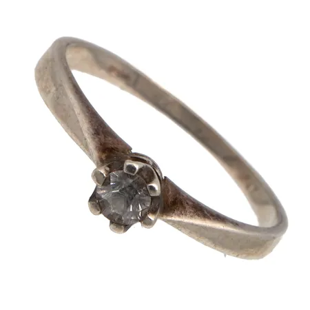 Kivisormus, koko 16¼, 925br,  Paino: 1,4 g