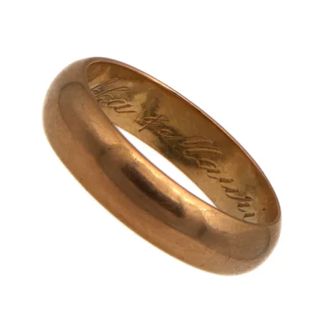 Sileä sormus, koko 17, kaiverrettu, 750,  Paino: 4,6 g