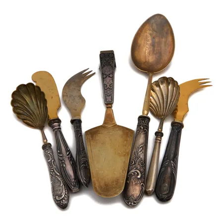 Pöytähopeaa, osa viallisia, Venäjä 840-875br,  Paino: 415,7 g