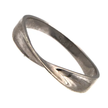 Sormus, koko 17, 925,  Paino: 1,5 g