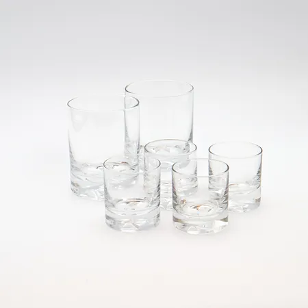 Kaksi juomalasia ja neljä snapsilasia, Jäänsärkijä, Iittala, design Tapio Wirkkala. 