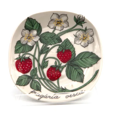 Seinälautanen, Arabia, Esteri Tomula, Metsämansikka, Ø 120mm