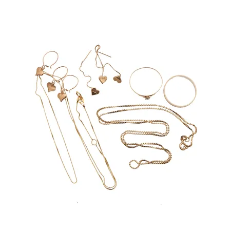 Kultakoruja osa viallisia ja kaiverrettuja, 585, Paino: 7,1 g