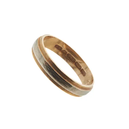 Sileä sormus, kaiverrettu, koko 17½, kelta- ja valkokulta, 750, Paino: 3,5 g