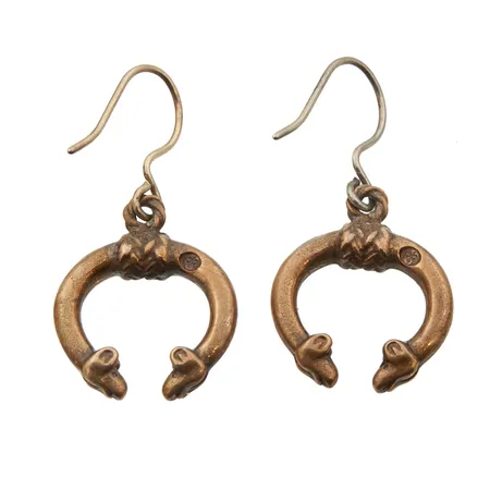 Korvakorut Kalevala, Hirvenpää, korkeus 33mm, pronssia Paino: 0 g