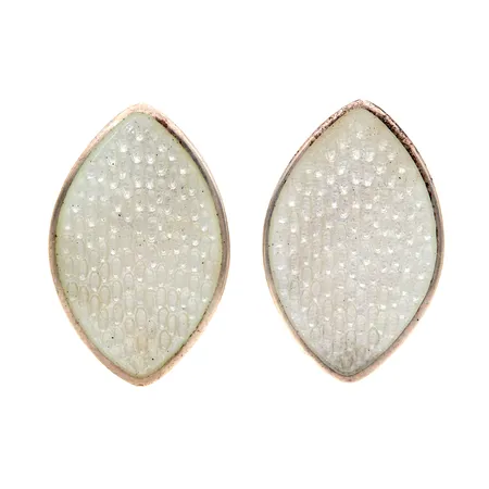 Emaloidut korvakorut, Marquise, design Pekka Piekäinen, käytön jälkiä, korkeus 25mm, leveys 16mm, nimileima Platinoro Oy, 925br,  Paino: 7,5 g