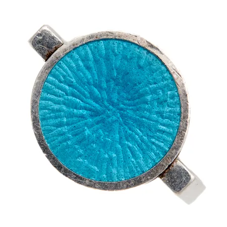 Emaloitu sormus, design Pekka Piekäinen, koko 19, kuvaleima Auran Kultaseppä Oy, vuodelta 1973, 925br,  Paino: 12,9 g