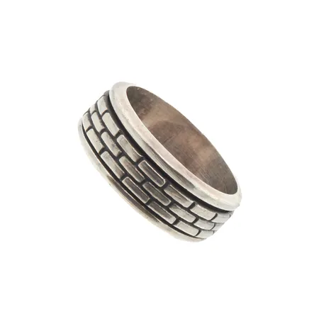 Kuvioitu sormus liikkuvalla keskiöllä, koko 19½, 925, Paino: 8,7 g