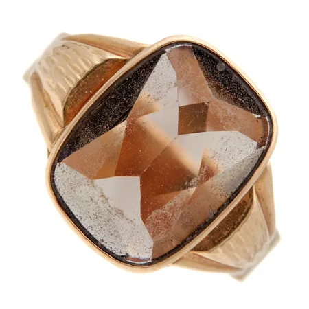 Kivisormus, runko hieman vääntynyt, koko 20¾, tekijänleima HTP Papinoja Hannu Tapio, Turku, vuodelta 1974, 585br,  Paino: 4 g