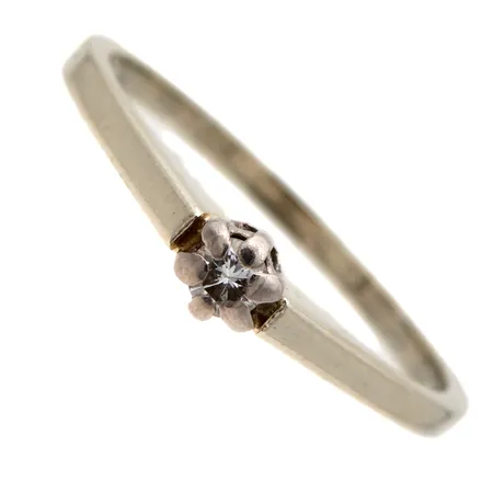 Timanttisormus 1xn0.02ct, koko17, valkokulta 750,  Paino: 2,2 g