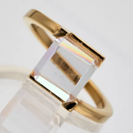 Kivisormus, koko 17½, Calvin Klein, korumetallia