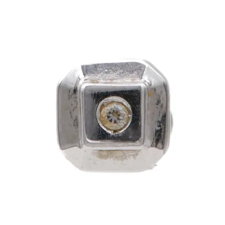 Viallinen kivikorvakoru, valkokulta 585br, Paino: 0,4 g