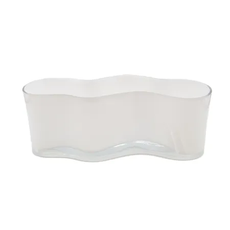 Maljakko, Muurla, Puro, korkeus 11cm, leveys 29cm, design Ristomatti Ratia, yhdessä reunassa pientä kulumaa.