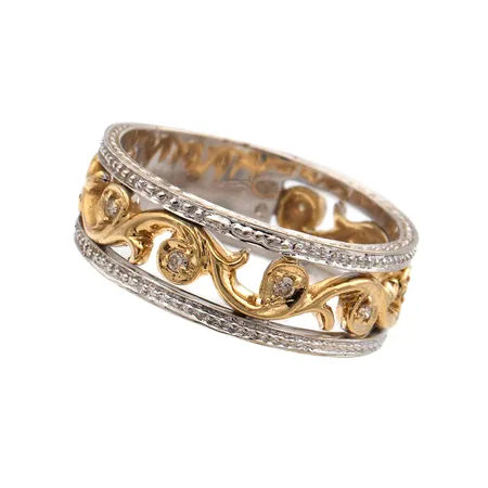 Timanttisormus 8xn.0.005ct, koko 18, kokoa muutettu, 585br, Paino: 4,7 g