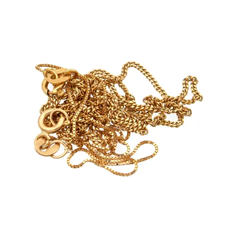 Kaksi viallista kaulaketjua , 585, Paino: 3,3 g